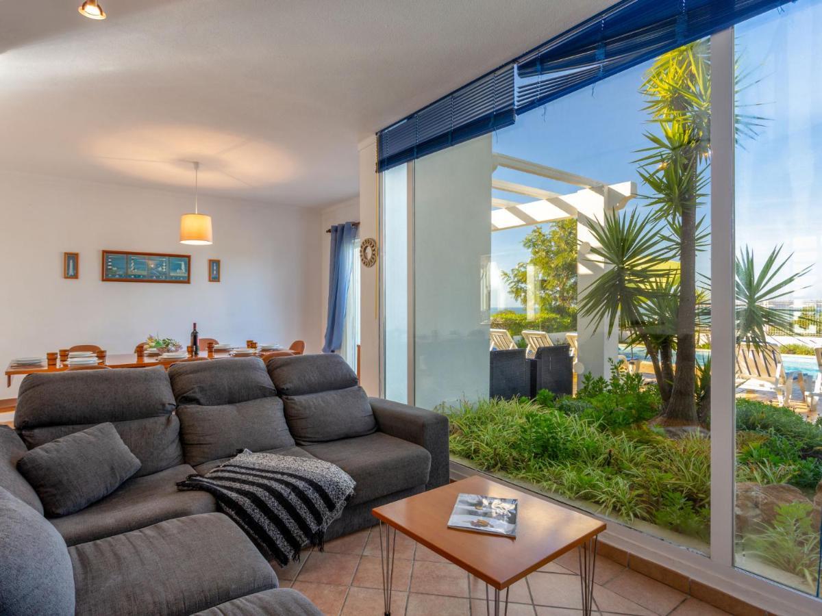 Blue Ocean By Interhome * Patroves